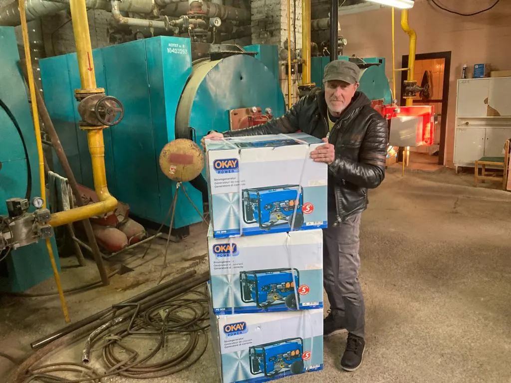 delivery of power generators to Ukraine